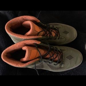 Nike Men's Lebron X NSW Lifestyle (Sz: 10.5)